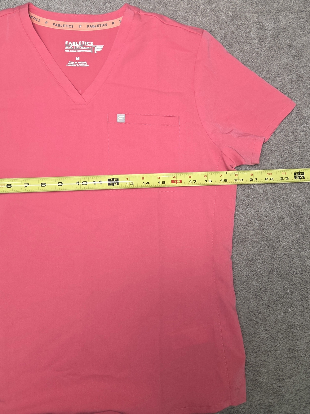 Fabletics Women’s Scrub Top Shirt in Pink - Picture 5 of 5